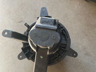 bontott FIAT 500L Fűtőmotor (Klímás)