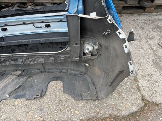 bontott FIAT 500L Hátsó Lökhárító (Részeivel)