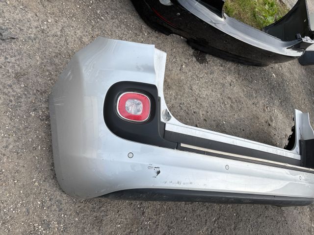 bontott FIAT 500L Hátsó Lökhárító (Részeivel)