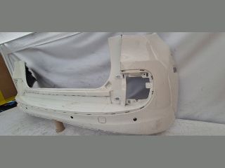 bontott FIAT 500L Hátsó Lökhárító (Üresen)