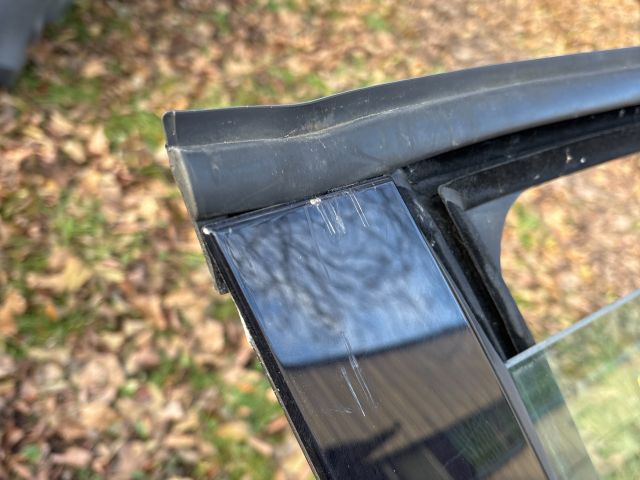 bontott FIAT 500L Jobb első Ajtó (Részeivel)