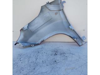 bontott FIAT 500L Jobb első Sárvédő