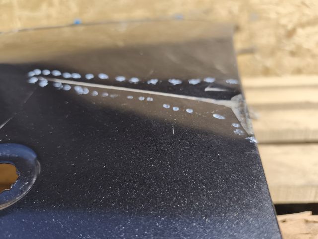 bontott FIAT 500L Jobb első Sárvédő