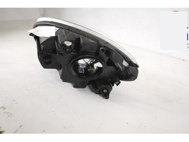 bontott FIAT 500L Jobb Fényszóró