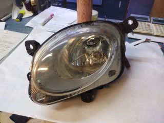 bontott FIAT 500L Jobb Fényszóró