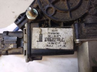 bontott FIAT 500L Jobb hátsó Ablakemelő Szerkezet (Elektromos)