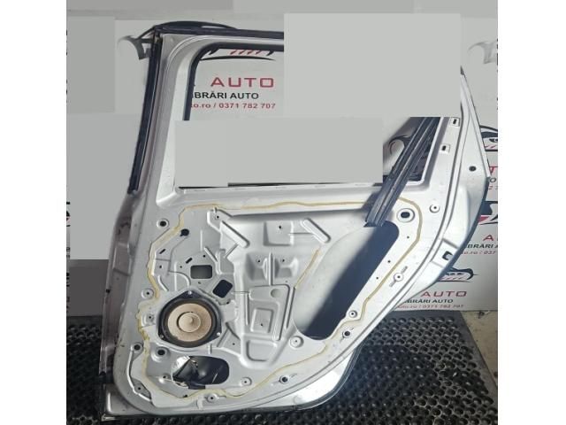 bontott FIAT 500L Jobb hátsó Ajtó (Üres lemez)