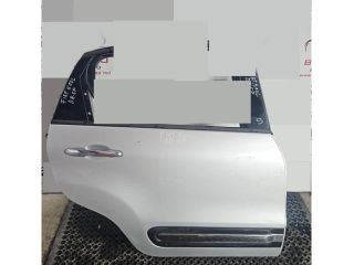 bontott FIAT 500L Jobb hátsó Ajtó (Üres lemez)