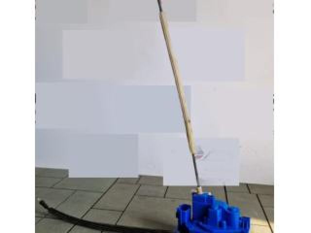 bontott FIAT 500L Jobb hátsó Ajtózár