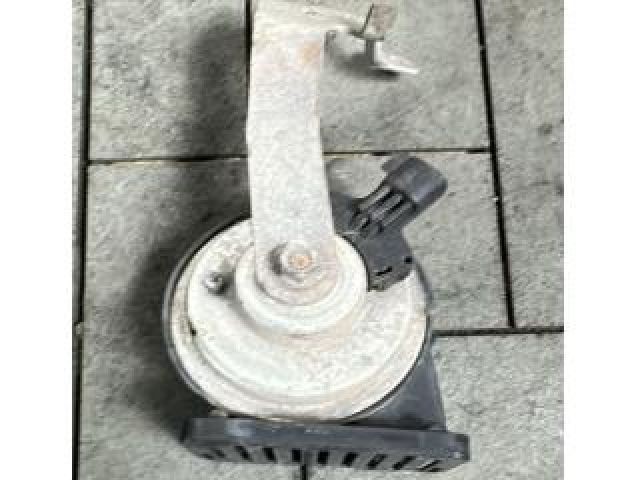 bontott FIAT 500L Kürt