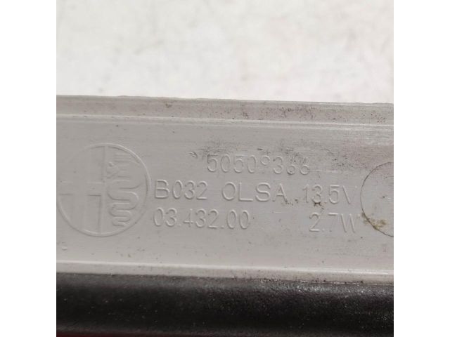 bontott FIAT 500L Pótféklámpa