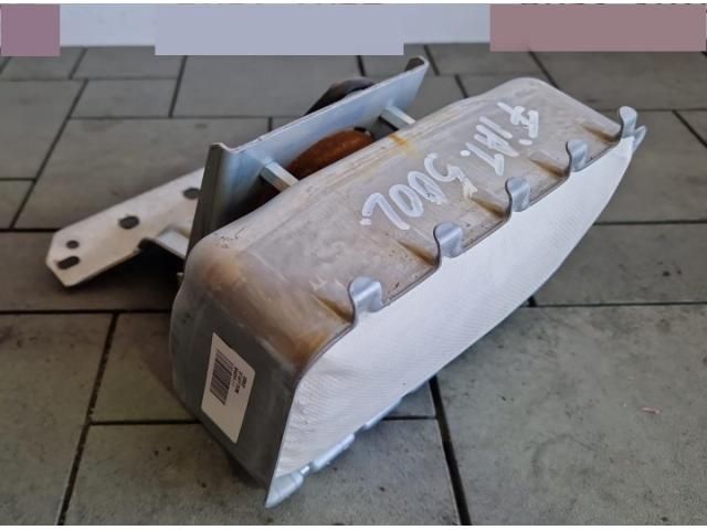 bontott FIAT 500L Utasoldali Légzsák