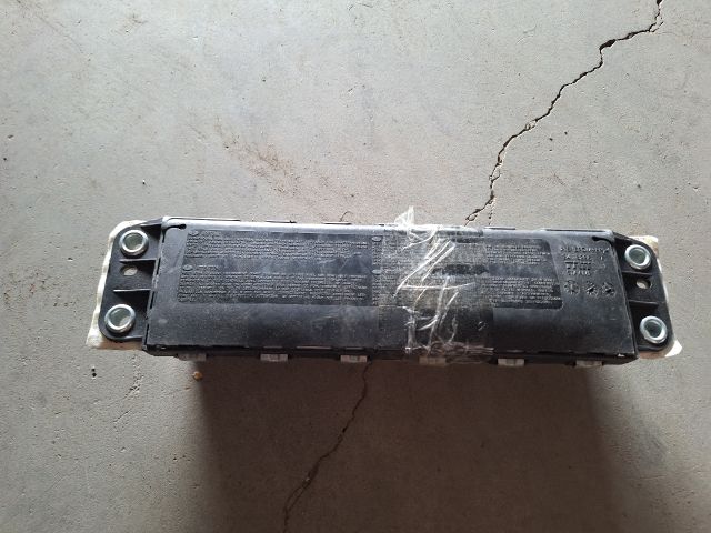 bontott FIAT 500L Utasoldali Légzsák