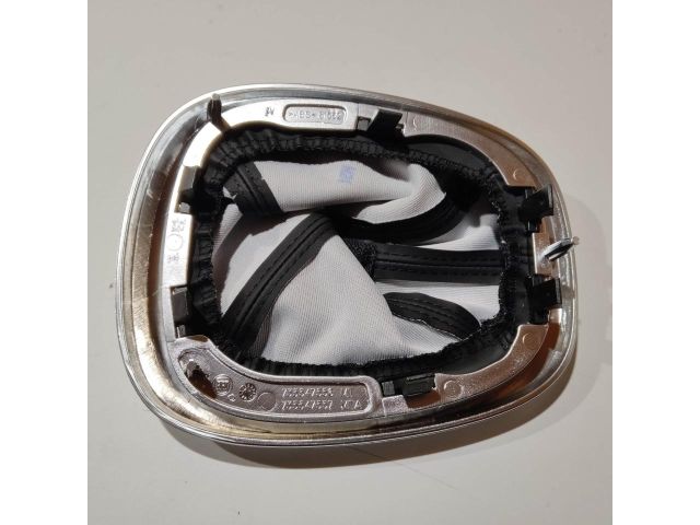 bontott FIAT 500L Váltószoknya