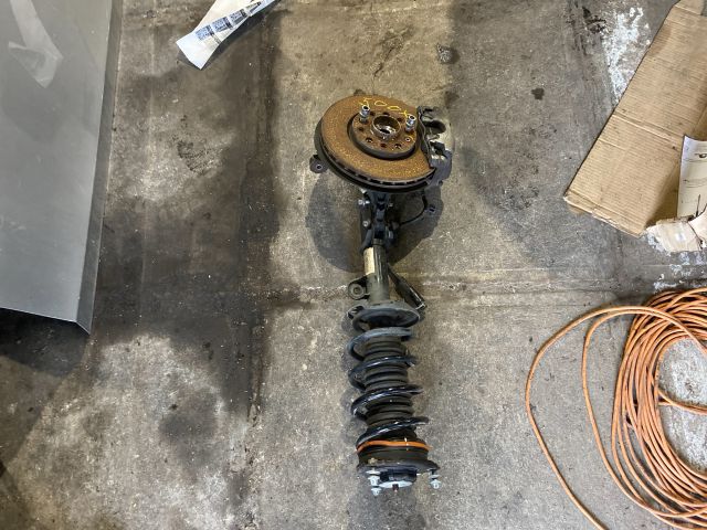 bontott FIAT 500X Jobb első Gólyaláb (Lengécsillapító, Rugó)