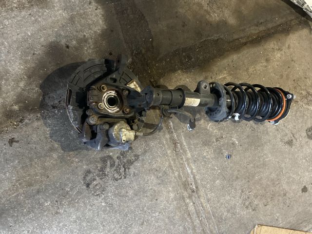 bontott FIAT 500X Jobb első Gólyaláb (Lengécsillapító, Rugó)