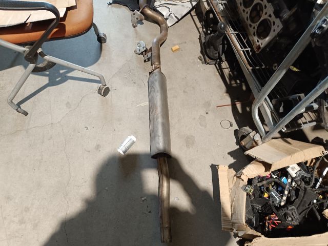 bontott FIAT 500X Középső Kipufogó Dob