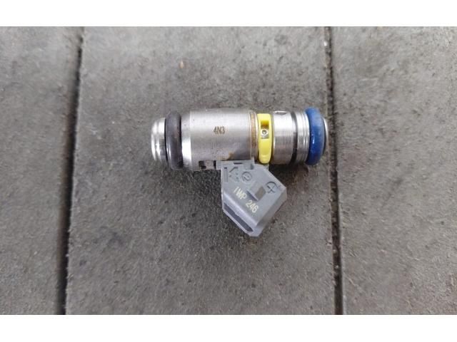 bontott FIAT 500X Porlasztó (1 db)