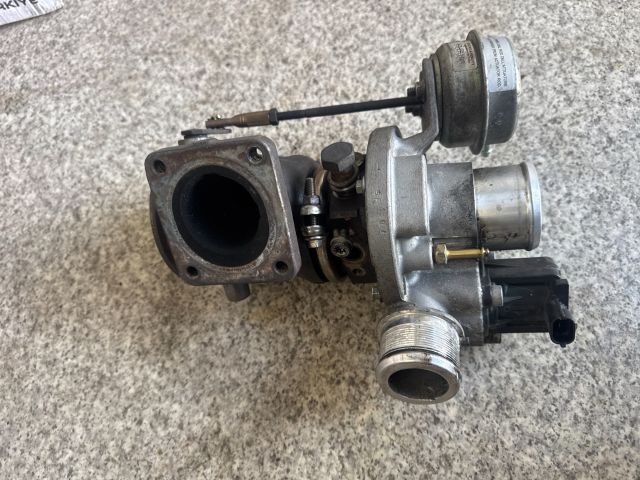 bontott FIAT 500X Turbó