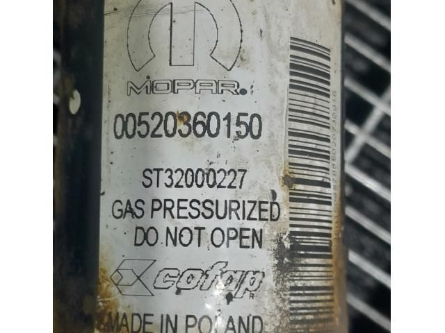 bontott FIAT 500X Bal első Lengéscsillapító