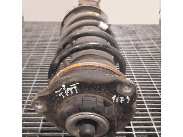 bontott FIAT 500X Bal első Lengéscsillapító