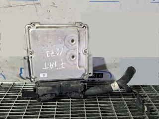 bontott FIAT 500X Motorvezérlő