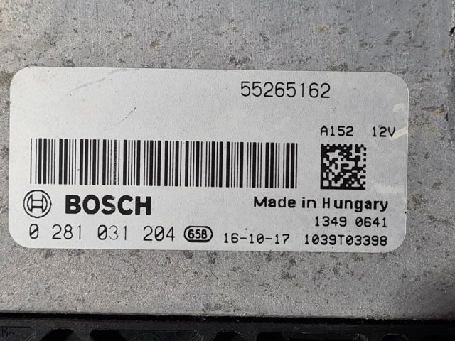 bontott FIAT 500X Motorvezérlő