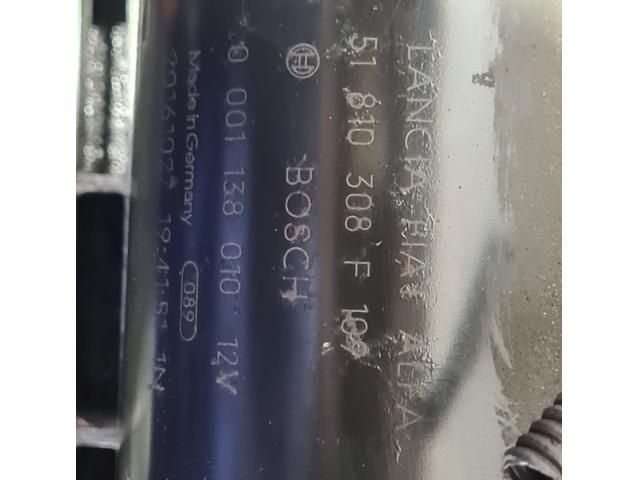 bontott FIAT 500X Önindító