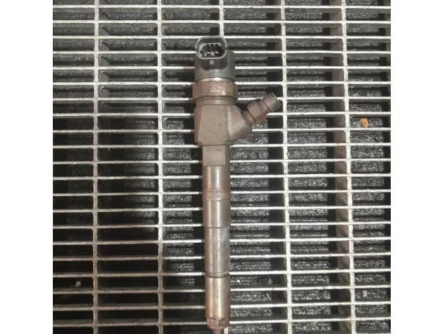 bontott FIAT 500X Porlasztó (1 db)