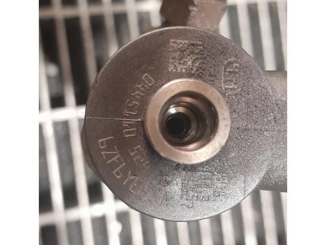 bontott FIAT 500X Porlasztó (1 db)