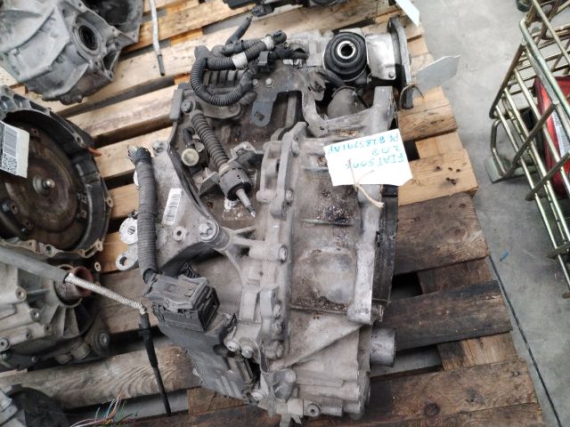 bontott FIAT 500X Automata Váltó