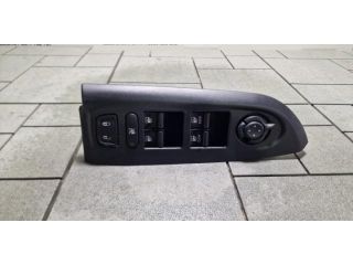 bontott FIAT 500X Ablakemelő Kapcsoló Négyes / Kettes