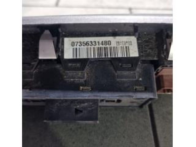 bontott FIAT 500X Ablakemelő Kapcsoló Négyes / Kettes