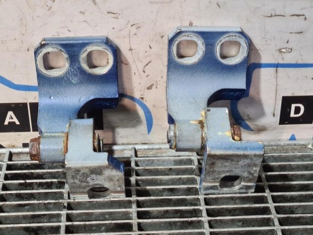 bontott FIAT 500X Ajtó Zsanér (Pozíciófüggetlen)