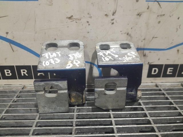 bontott FIAT 500X Ajtó Zsanér (Pozíciófüggetlen)