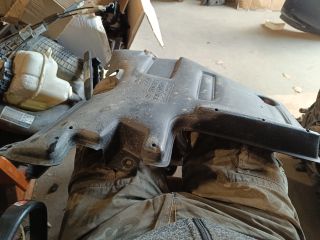 bontott FIAT 500X Alsó Motorburkolat