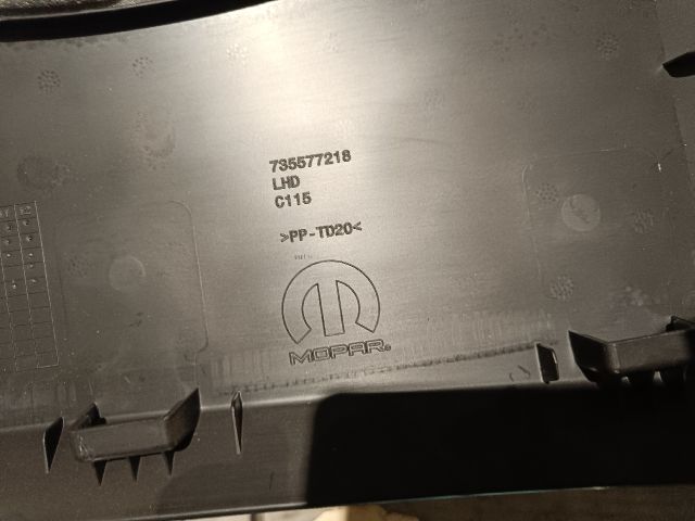 bontott FIAT 500X Alsó Műszerfal Burkolat