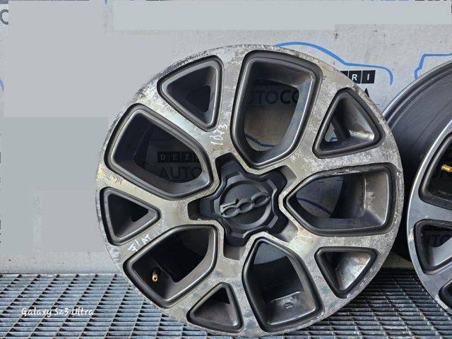 bontott FIAT 500X Alufelni Szett