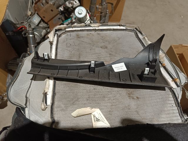 bontott FIAT 500X Bal A Oszlop Burkolat