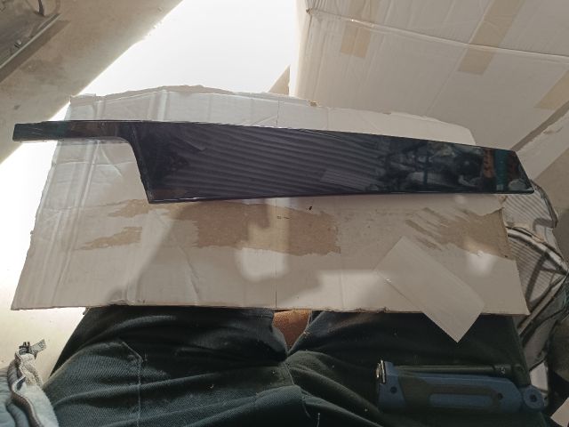 bontott FIAT 500X Bal első Ajtó Díszléc