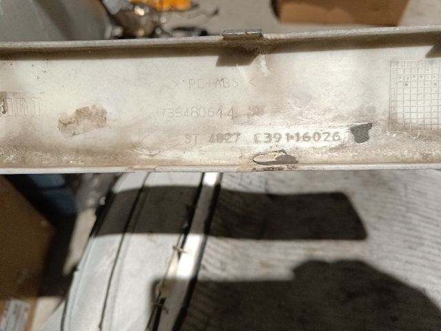 bontott FIAT 500X Bal első Lökhárító Vakborítás