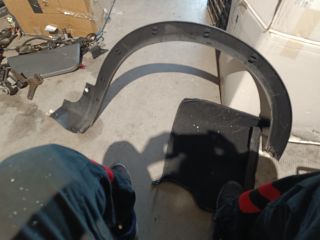 bontott FIAT 500X Bal első Sárvédő Díszléc