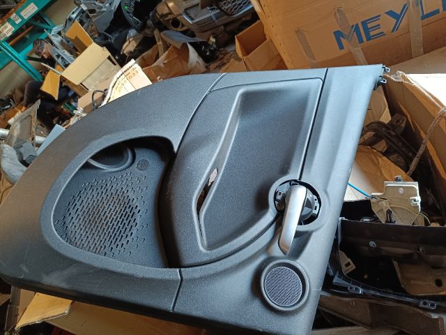 bontott FIAT 500X Bal hátsó Ajtó Kárpit