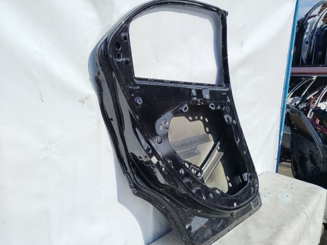 bontott FIAT 500X Bal hátsó Ajtó (Üres lemez)