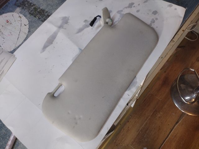 bontott FIAT 500X Bal Napellenző