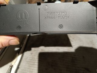 bontott FIAT 500X Belső Visszapillantó Tükör Talp Burkolat