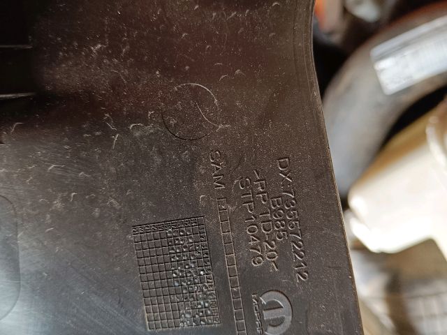 bontott FIAT 500X Csomagtér Kárpit