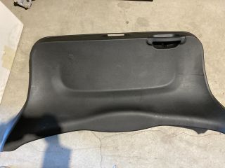 bontott FIAT 500X Csomagtérajtó Kárpit