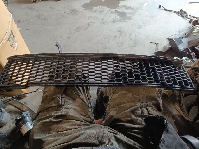 bontott FIAT 500X Első Lökhárító Alsó (Műanyag)