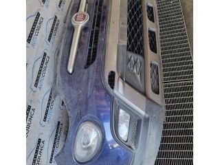 bontott FIAT 500X Első Lökhárító (Üresen)